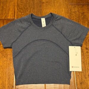 lululemon Swiftly Tech Cropped Short Sleeve 2.0